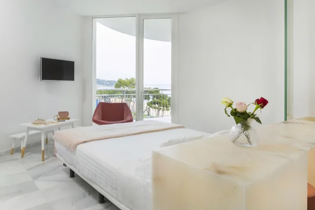 Double Superior Room 1 Adult + 1 Child, Hotel Aromar 3/4
