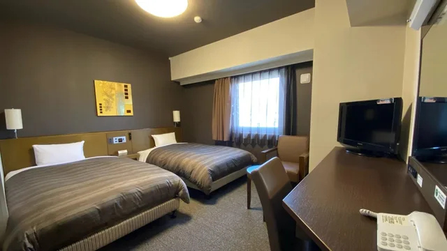غرفة قياسية بسريرين منفصلين بإطلالة على المدينة، Hotel Route-Inn Natori 1/1