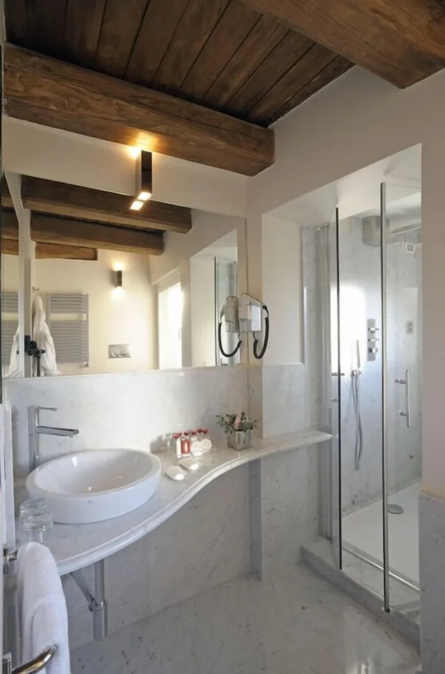 جناح جونيور بسرير مزدوج مع أريكة، Trevi Palace Luxury Inn 9/9