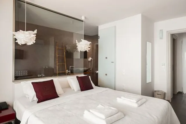 جناح سوبيريور بسرير مزدوج وسريرين منفصلين بإطلالة على البحر بغرفتي نوم، Pantokrator Hotel 1/2