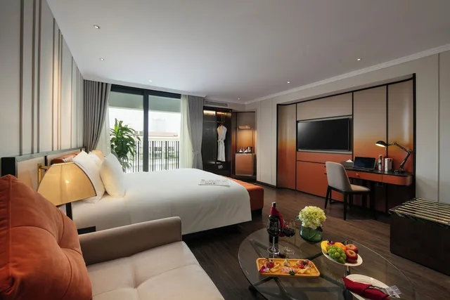 غرفة سوبيريور بسرير كوين بشرفة، The Chi Boutique Hotel 3/5