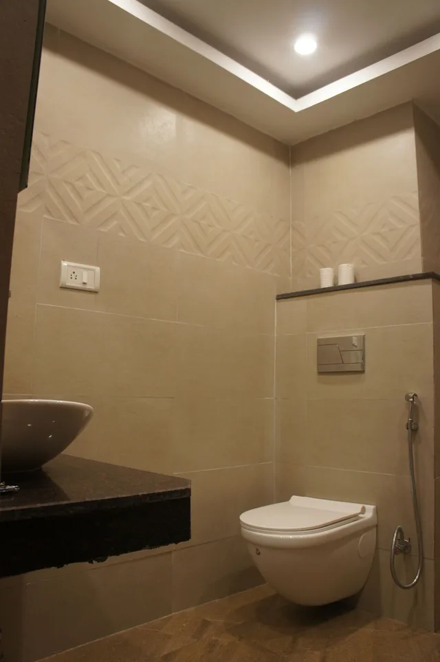 غرفة سوبيريور بسرير كوين بإطلالة على الجبل بشرفة، Riverside Resort 5/5