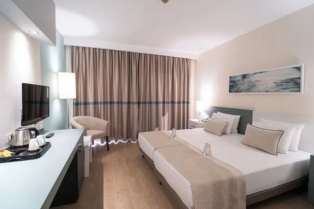 غرفة عائلية بسرير كوين وسريرين منفصلين، Arcanus Hotels Sorgun 7/10