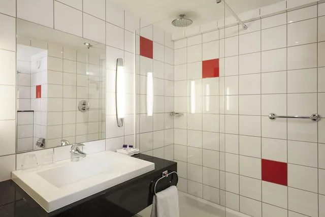 غرفة كلاسيكية بسريرين منفصلين، Mercure Cardiff North Hotel 7/7