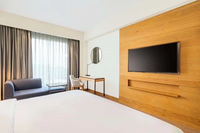 غرفة سوبيريور بسريرين منفصلين، Radisson Hotel Vrindavan 3/5