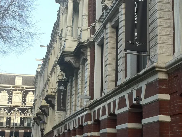 Basic, Hotel Vossius Vondelpark 1/1