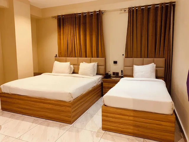 Deluxe, Suite, King Bed, Single Bed, Hotel Pearl Inn 2/6