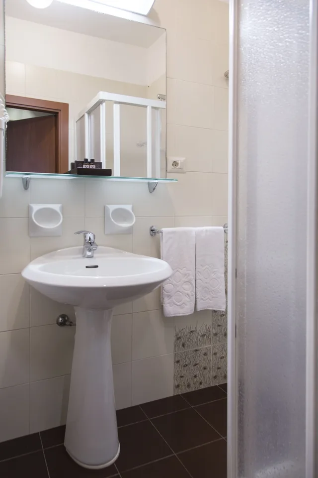 غرفة قياسية بسريرين منفصلين، Hotel Royal Village 10/10