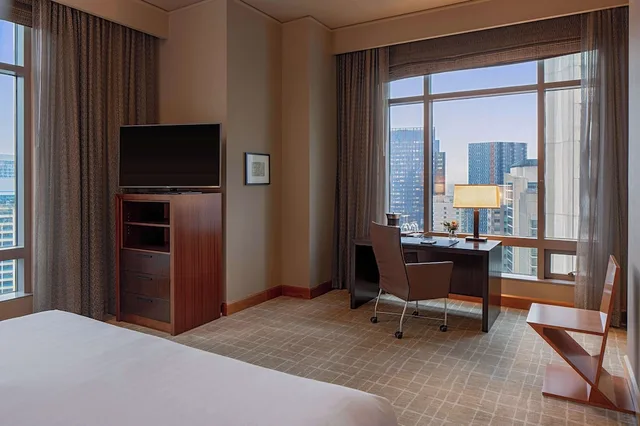Emerald, Suite, King Bed، Grand Hyatt Seattle 2/5