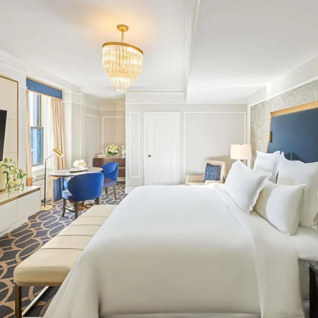 Fairmont Gold, Grand, King Bed، Fairmont Hotel Vancouver 3/10