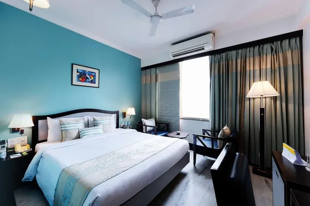 غرفة سوبيريور بسرير كوين، Capitol Residency 2/3