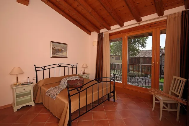 شقة بسرير مزدوج بغرفة نوم واحدة مع أريكة، Residence Borgo Mondragon 2/7