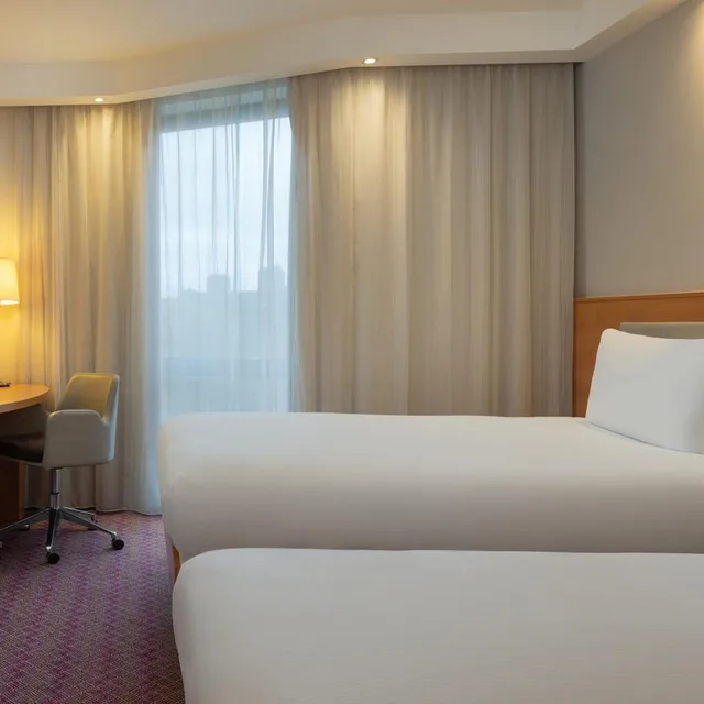 غرفة بسرير فردي، Hampton by Hilton London Waterloo Hotel 4/7
