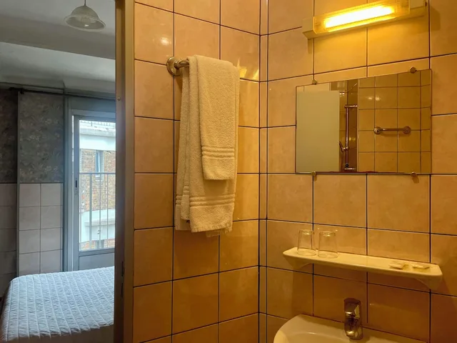 Room, Double Bed, Hotel de la Comete 5/5