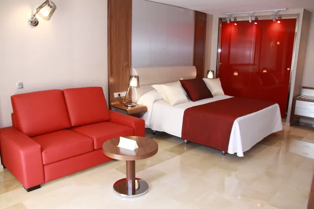جناح بريميوم جونيور مفرد، MS Aguamarina Costa del Sol 1/2