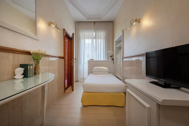غرفة مفردة، Hotel Palladium Palace 8/13