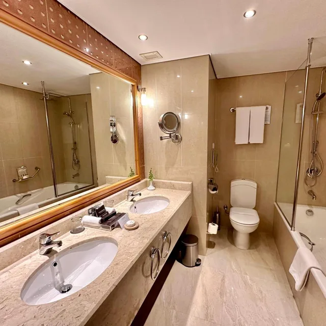 جناح تنفيذي، Steigenberger Hotel & Nelson Village 2/3