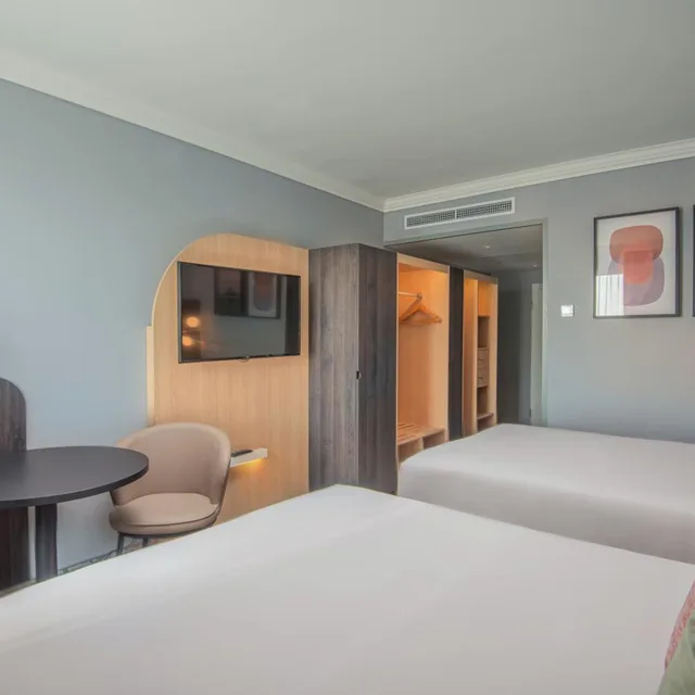 غرفة قياسية بسريرين منفصلين، Castrum Hotel Szekesfehervar 5/10