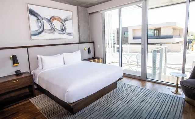 2 Bedrooms, Loft, Residence, King Bed، Mountain Shadows 1/7