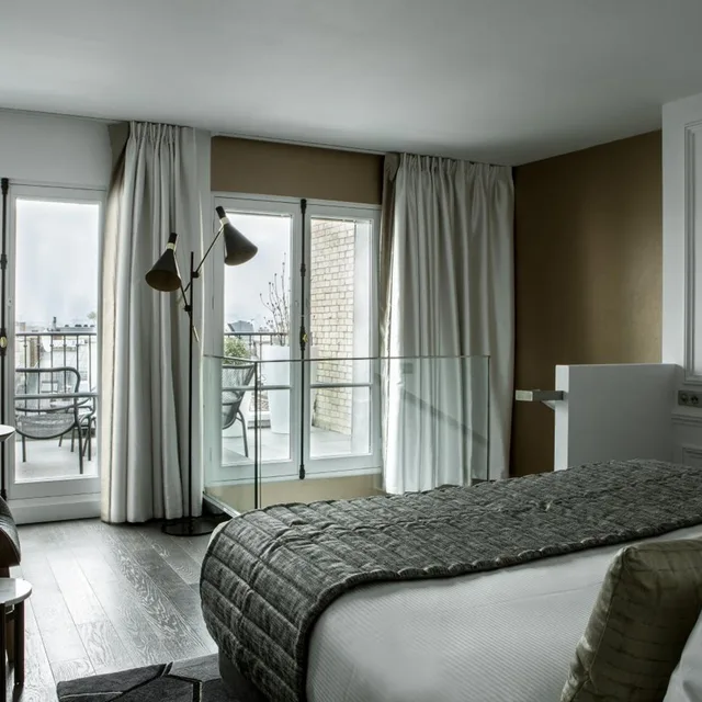 Duplex, Montmartre, King Bed, La Clef Champs-Elysees Paris By The Crest Collection 1/5