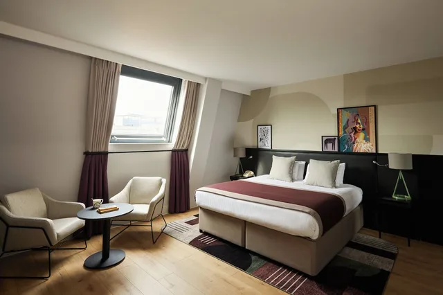 Renovated, Premium, King Bed، Indigo Hotel Newcastle 1/2