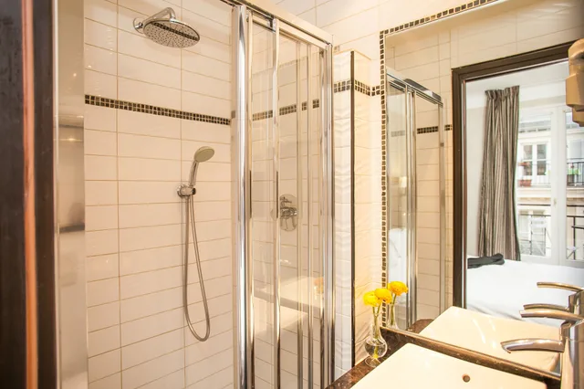 غرفة تقليدية بسرير مزدوج، Hotel Europe Saint Severin Paris 1/2