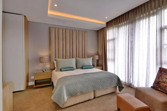 بنتهاوس رئاسي، The Houghton Hotel Spa Wellness and Golf 2/6