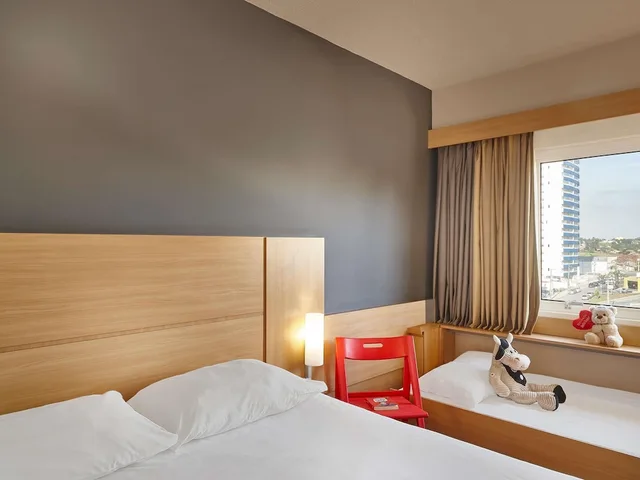 غرفة قياسية بسرير مزدوج وسرير فردي، Ibis Sao Jose Dos Campos Dutra 3/10
