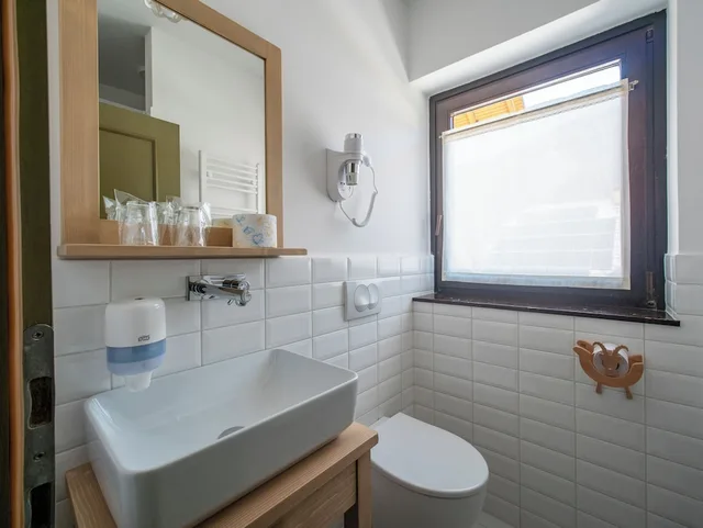 غرفة بسرير كوين، Apartment House Berghi Ii 4/6