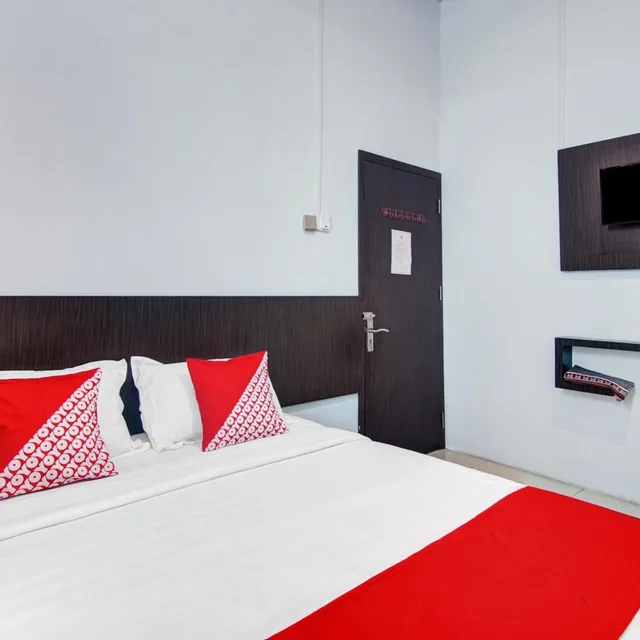 غرفة ديلوكس مزدوجة، Hotel O Bukittinggi near Padang Luar formerly New Aedo 1/6