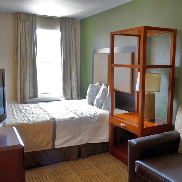 استوديو ديلوكس بسرير كوين، Extended Stay America - Memphis - Wolfchase Galleria 1/5