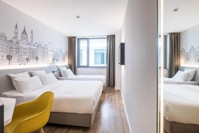 غرفة ثلاثية بسرير كوين، B&B Hotel Budapest City 1/1
