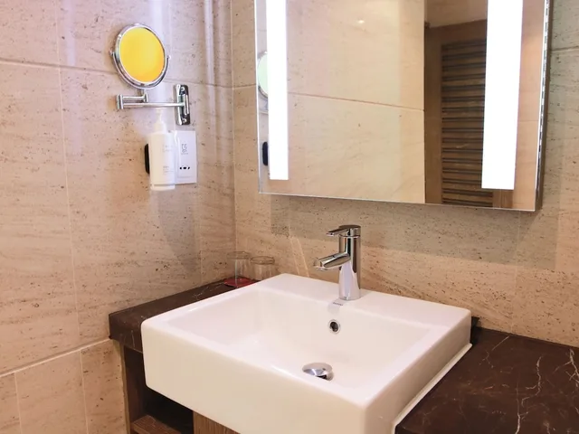 غرفة سوبيريور بسريرين منفصلين بإطلالة على المدينة، Kew Green Hotel Mongkok 4/4