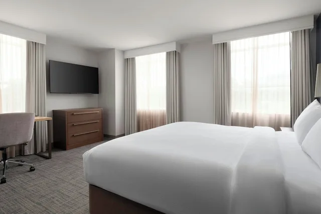 2 Bedrooms, Suite, Residence Inn By Marriott Atlanta Midtown 17th Street 4/8