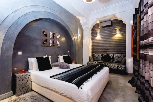 غرفة بريميوم ثلاثية بسرير كينج بحمام خاص، Riad Mazaya 1/1
