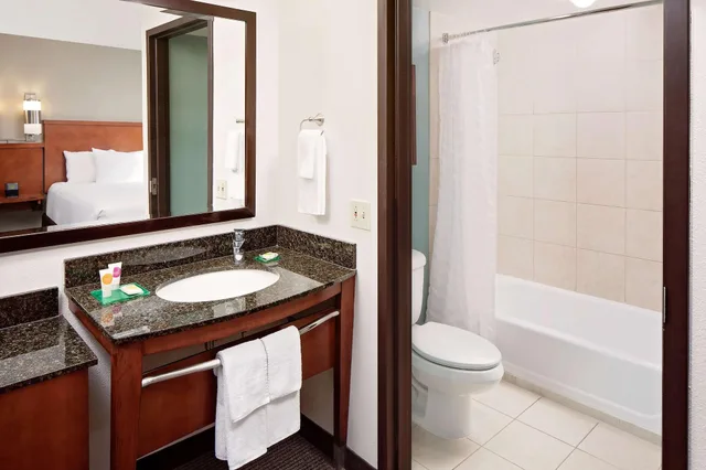 Room, Multiple Beds, High Floor، Hyatt Place Ontario/Rancho Cucamonga 3/3