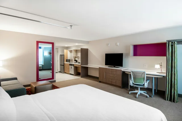 استوديو بسرير كينج لذوي الإعاقة، Home2 Suites By Hilton Phoenix Airport North 1/4