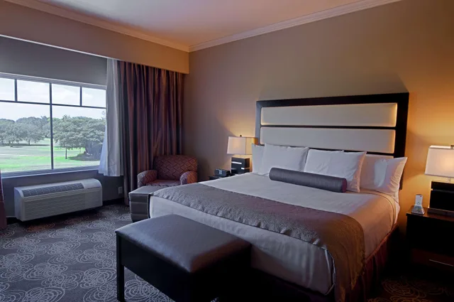 room, Best Western Plus Miami Airport North Hotel & Suites 3/10