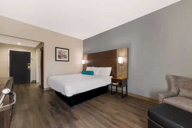 غرفة بسرير كينج لذوي الإعاقة، Best Western Albemarle Inn 3/4