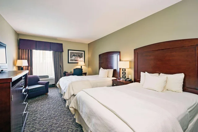 غرفة بسرير كوين لذوي الإعاقة، La Quinta Inn & Suites by Wyndham Fort Worth NE Mall 2/2