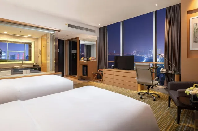 غرفة بريميوم بسريرين منفصلين، Holiday Inn Nanchang Riverside 3/6
