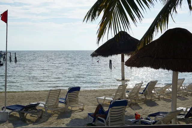 Imperial Las Perlas, Cancun 57/66