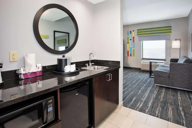 غرفة بسريرين كوين مع أريكة، Hampton Inn & Suites Athens-I-65 (Huntsville Area) 8/8