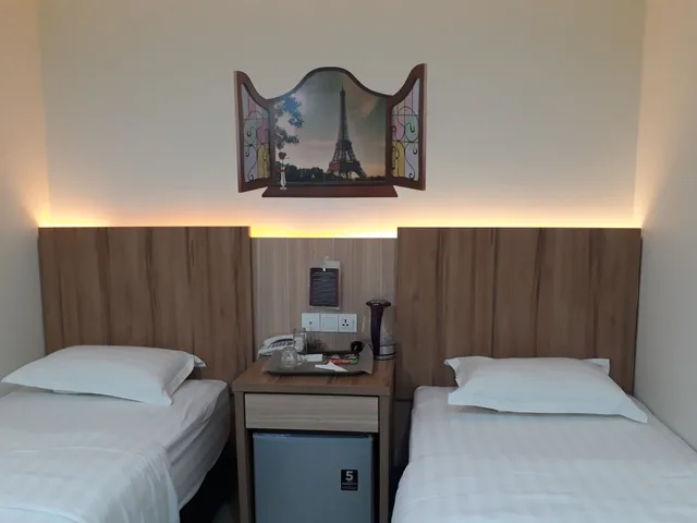 غرفة ديلوكس بسريرين منفصلين، Alaxis Hotel 3/6
