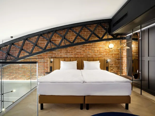 جناح سوبيريور بسرير كينج مع أريكة، Mercure Krakow Fabryczna City 2/7