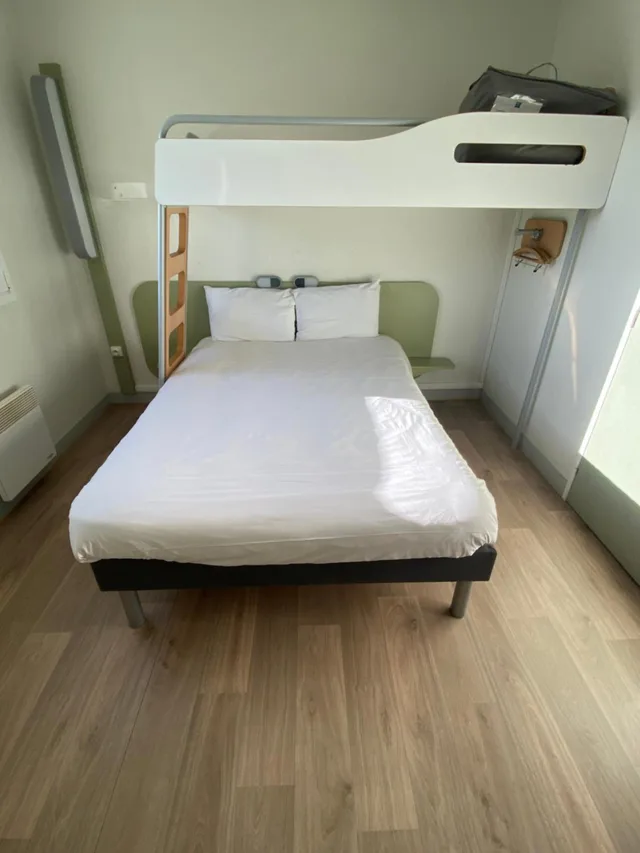 غرفة ثلاثية بسرير بطابقين، Ibis Budget Caen Gare 2/10