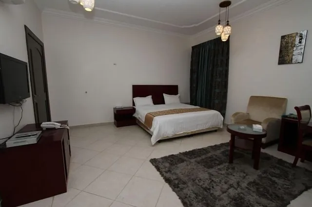 غرفة قياسية بسرير كوين، رؤوم ان شقراء(Raoum Inn Shaqra) 5/10