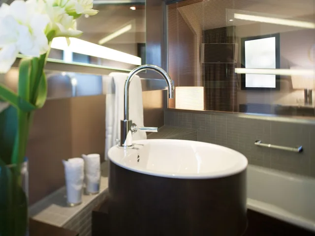 غرفة كلاسيكية بسريرين منفصلين، Movenpick Hotel Hamburg 8/9