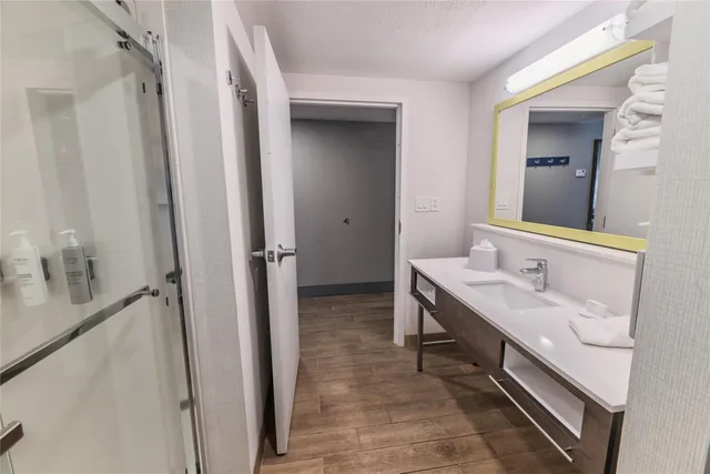 جناح استوديو بسرير كينج مع أريكة، Hampton Inn Jasper 10/10