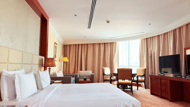 غرفة تنفيذية بسرير كينج، Sunday Hotel Al Barsha Dubai Mall of the Emirates Formerly Grand Excelsior Al Barsha 2/9